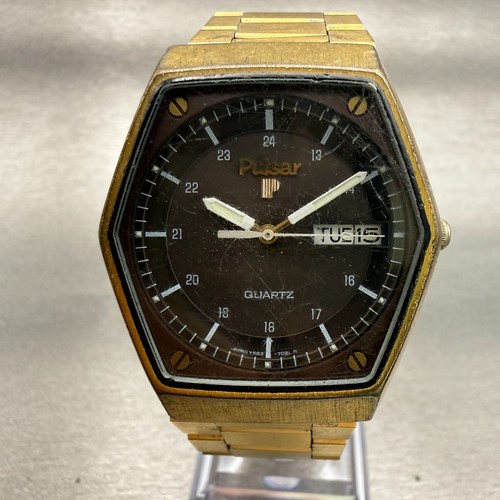 Seiko pulsar watch men 36mm - seiko,