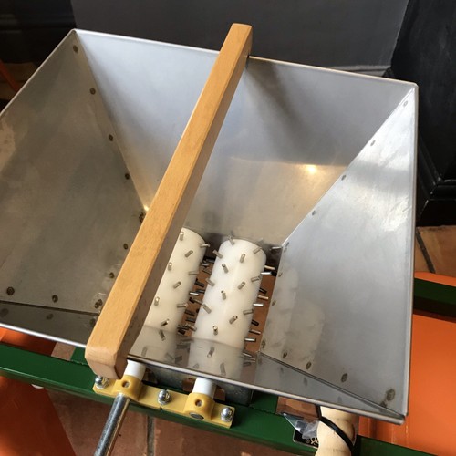 Apple crusher shredder - /,