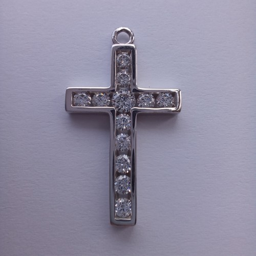 9ct white gold cross - , pendant
