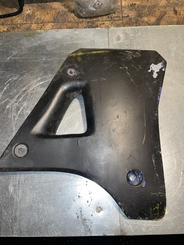 Yamaha 125r tank panel - rh,