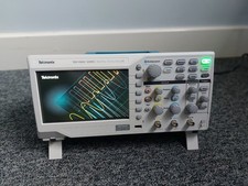 Tektronix Digital Oscilloscope