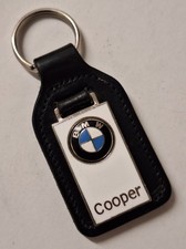 GENUINE VINTAGE BMW MAIN DEALER LEATHER AND METAL KEYRING FOB. COOPER BMW.