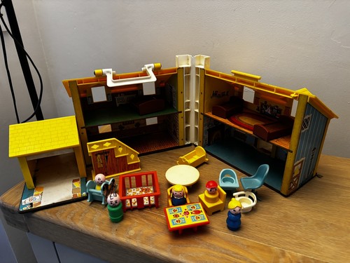 Fisher price little people 952 - little,