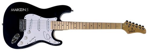 Adam levine maroon signed - 5,