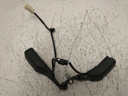 Suzuki vitara seat belt stalk - seat,