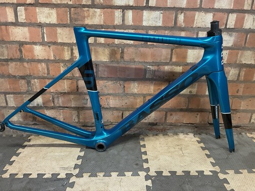 Basso diamante carbon - sv,