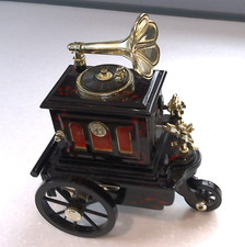 VINTAGE 1970s MUSICAL