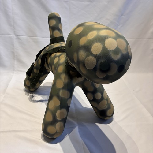 War boutique graffiti art - graffiti,