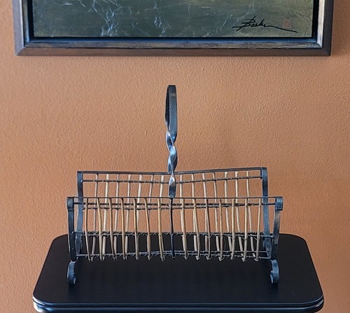 Vintage magazine rack handmade - magazine,