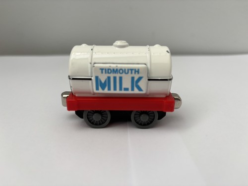 Thomas the tank engine - thomas,