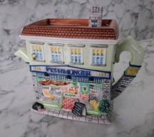 Ceramic Novelty Trapot