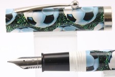 Vintage (c1980) Sheaffer No Nonsense Fine Fountain Pen, CT