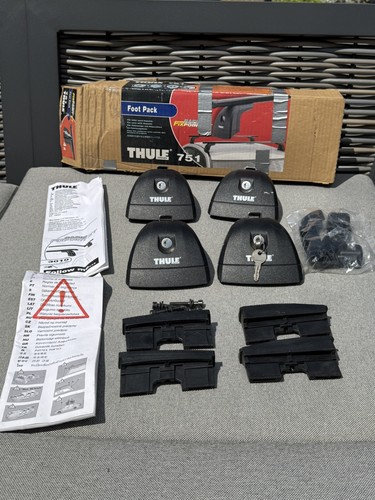 Thule 751 foot pack with - , locks