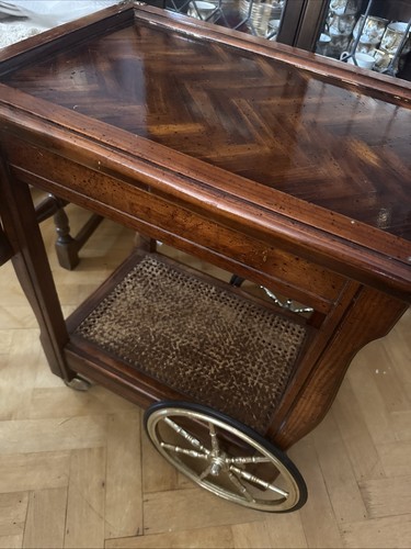 Solid wood tier serving - wood,