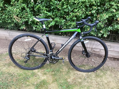 Boardman comp gravel bike - boardman,