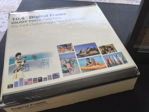 Digital photo frame - frame, 10.4"