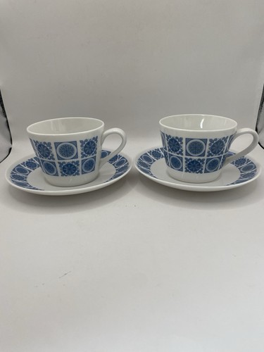 Cups saucers royal - x, tuscan