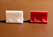 Road Barriers / Pedestrian Barriers - OO Gauge - 1:76 scale -  pack of 10 Beena