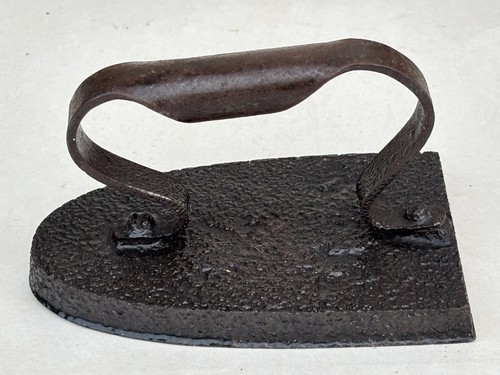 Antique cast iron sad irons - cast,