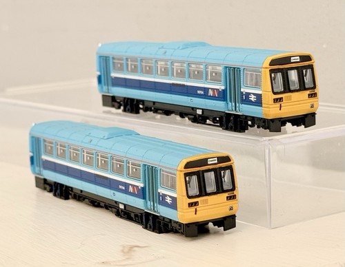 Dapol gauge class 142 - dapol, br