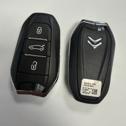 Citroen remote key fob - , 3