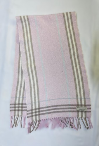 Authentic burberry novacheck - authentic,