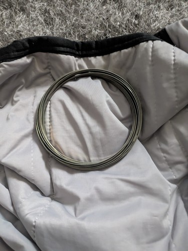 Metal flow ring - kinetic, toy