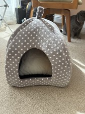 Pets at Home Grey Polka Dot