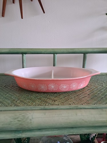 Vintage pyrex pink - vintage, daisy