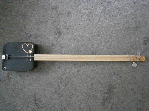 String cigar box electric - 2,