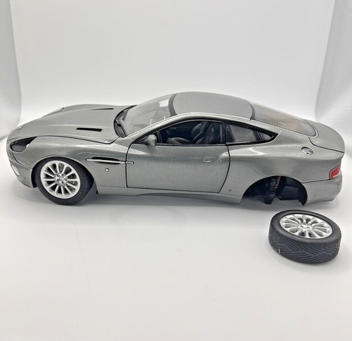 Scale die cast - ⅛,