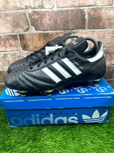 Vintage adidas world - cup, late