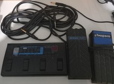 Zoom 1010 multi-effects guitar