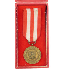 4538 WW2 POLISH MEDAL FOR VICTORY AND FREEDOM 1945 POLAND