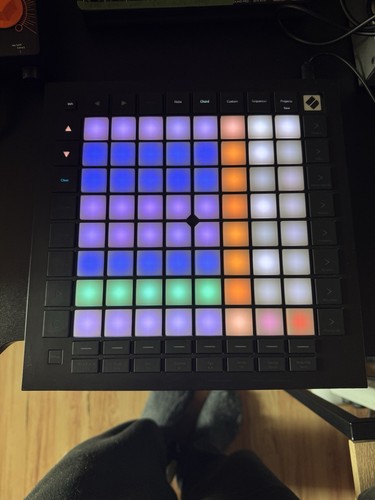 Novation launchpad pro mk3 - novation,