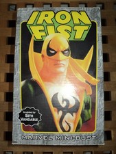 Bowen Designs IRON FIST GREEN version mini bust/statue - 2197 of 4000