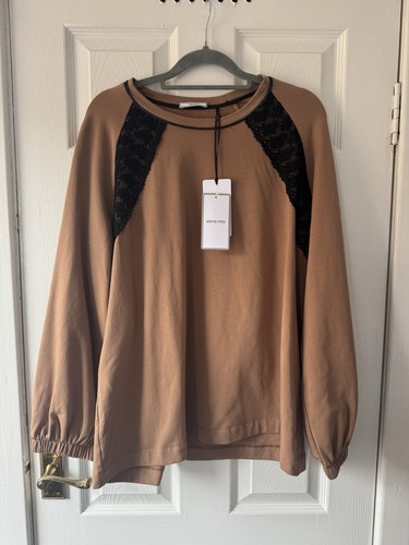 Elena miro camel - elena,