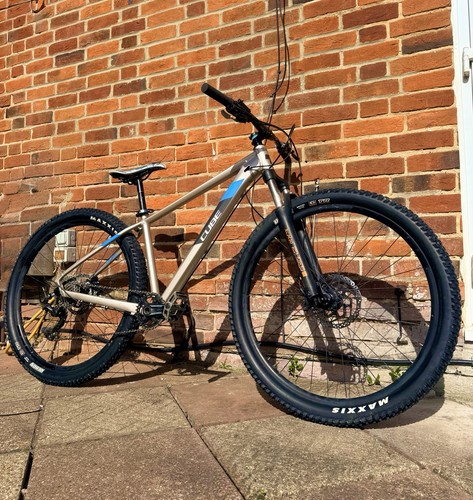 Cube attention mountain bike - attention,