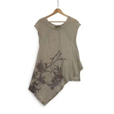 Zuza Bart Asymmetric Top