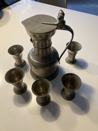 Beautiful swiss pewter - beautiful, wine