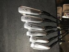 Titleist Right Handed Iron Set AP2 712 5-9,P Dynamic Gold Flex S200