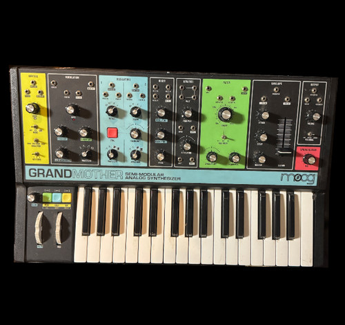 Moog grandmother semi - moog,