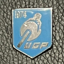 MOTORCYCLE Pin Badge ULSTER GRAND PRIX U.G.P 1974