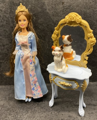 Barbie mini kingdom princess - mini,