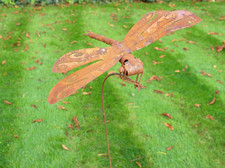 Rusty Metal Garden Dragonfly Stake, Lawn Patio Pot Decoration Ornament Statue