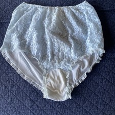 Vintage 1960s St Michael High