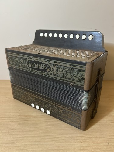 This instrument hohner - instrument, is