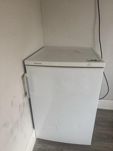 Hisense under counter white - under,