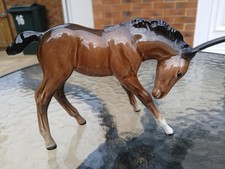 Beswick Large Foal Head Down