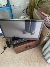 12v Avtex 18.5 Tv  And Sat nav